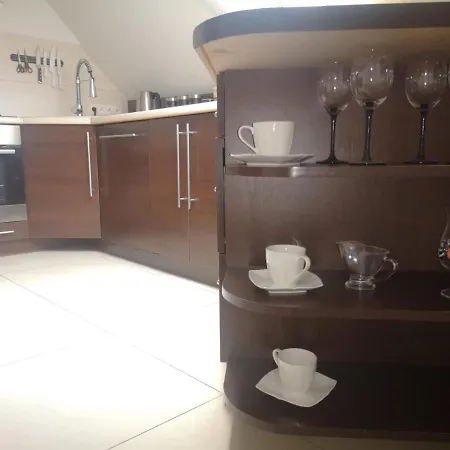 Lena 16 Twoje Poddasze *