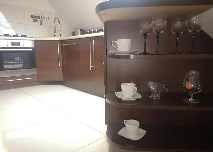 Lena 16 Twoje Poddasze *